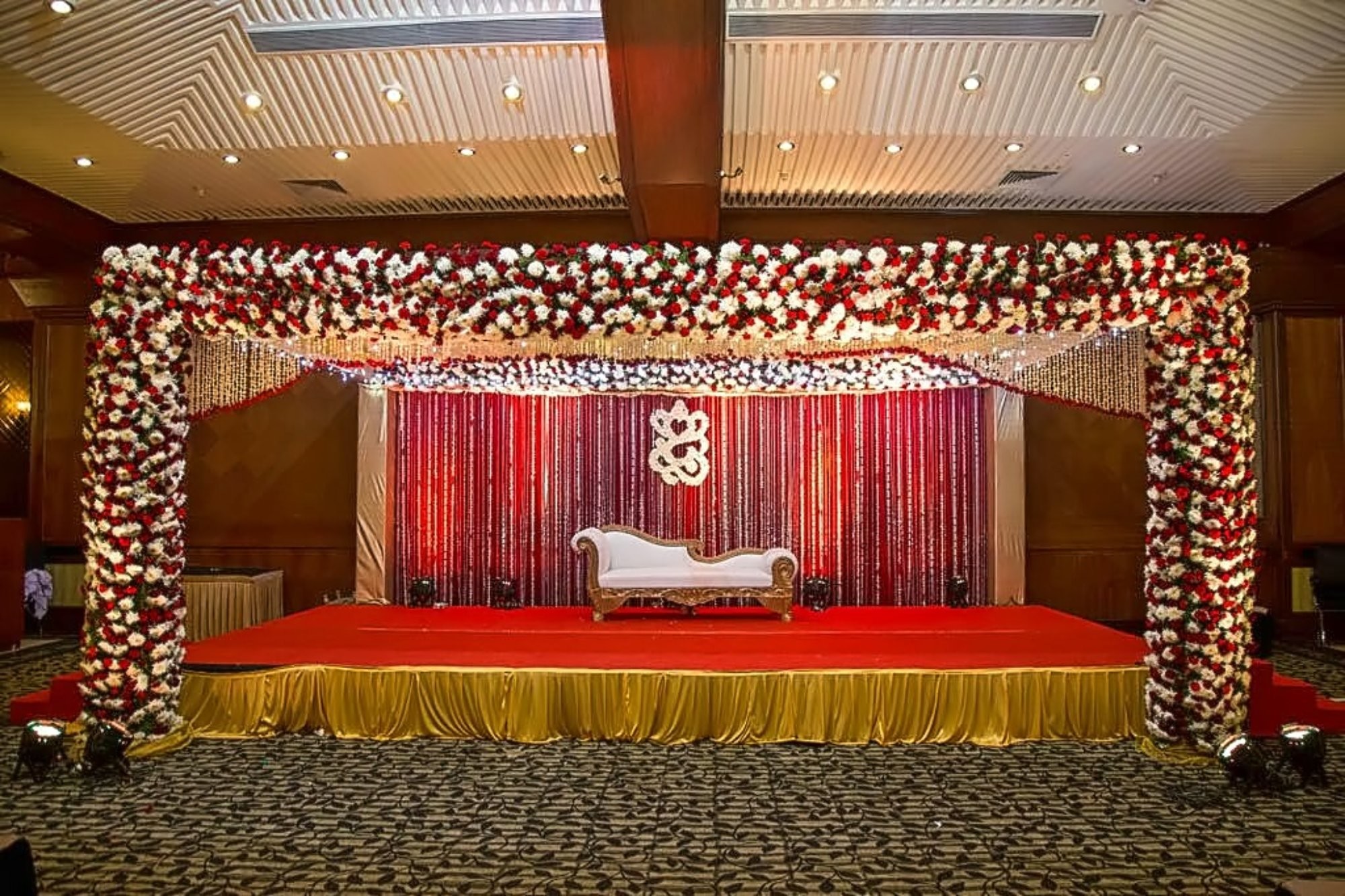 2000x1333 Dos And Don'ts For Wedding Stage Decorations | Syed Atif | Pulse | LinkedIn