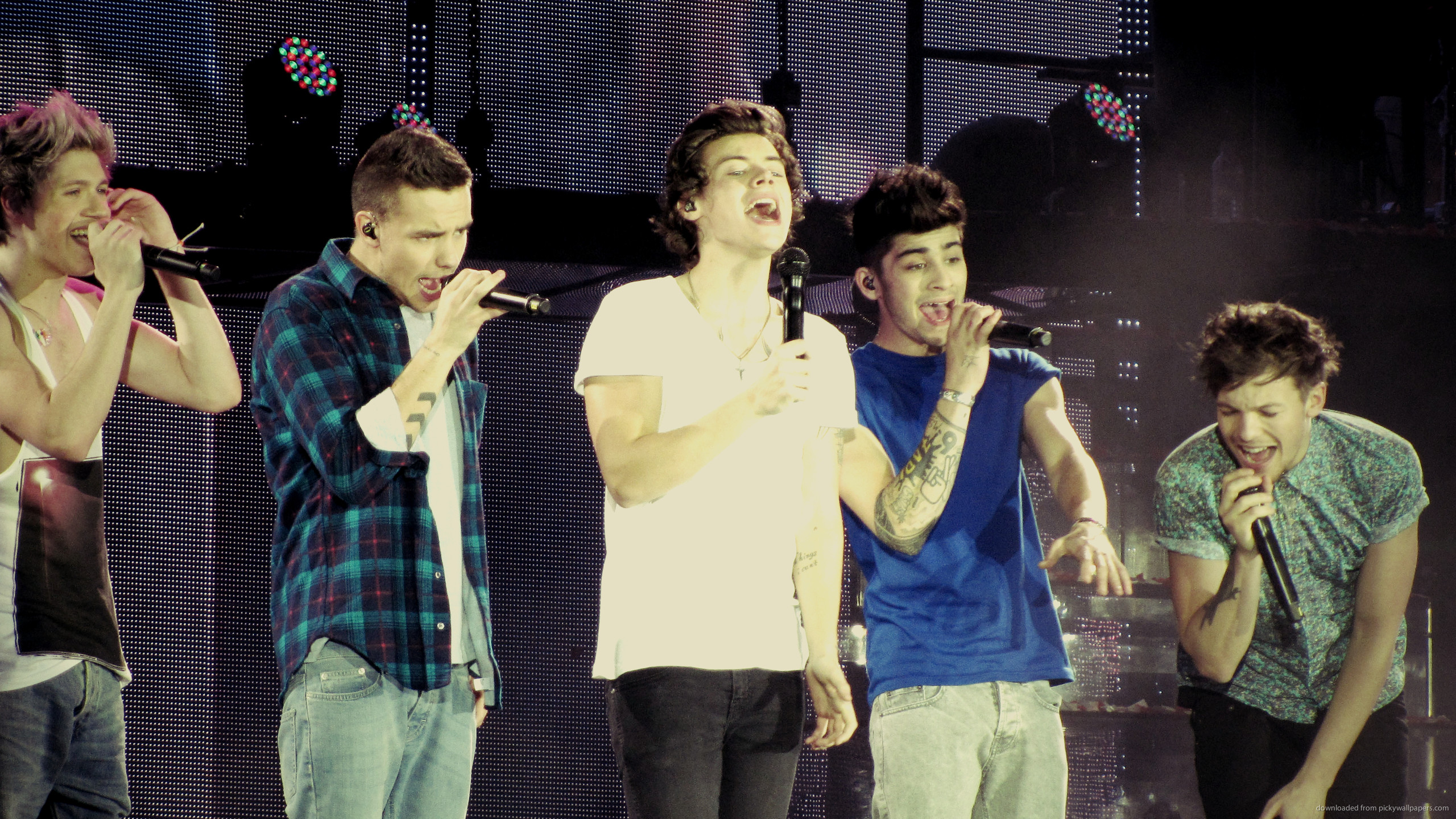2560x1440 One Direction Singing for 