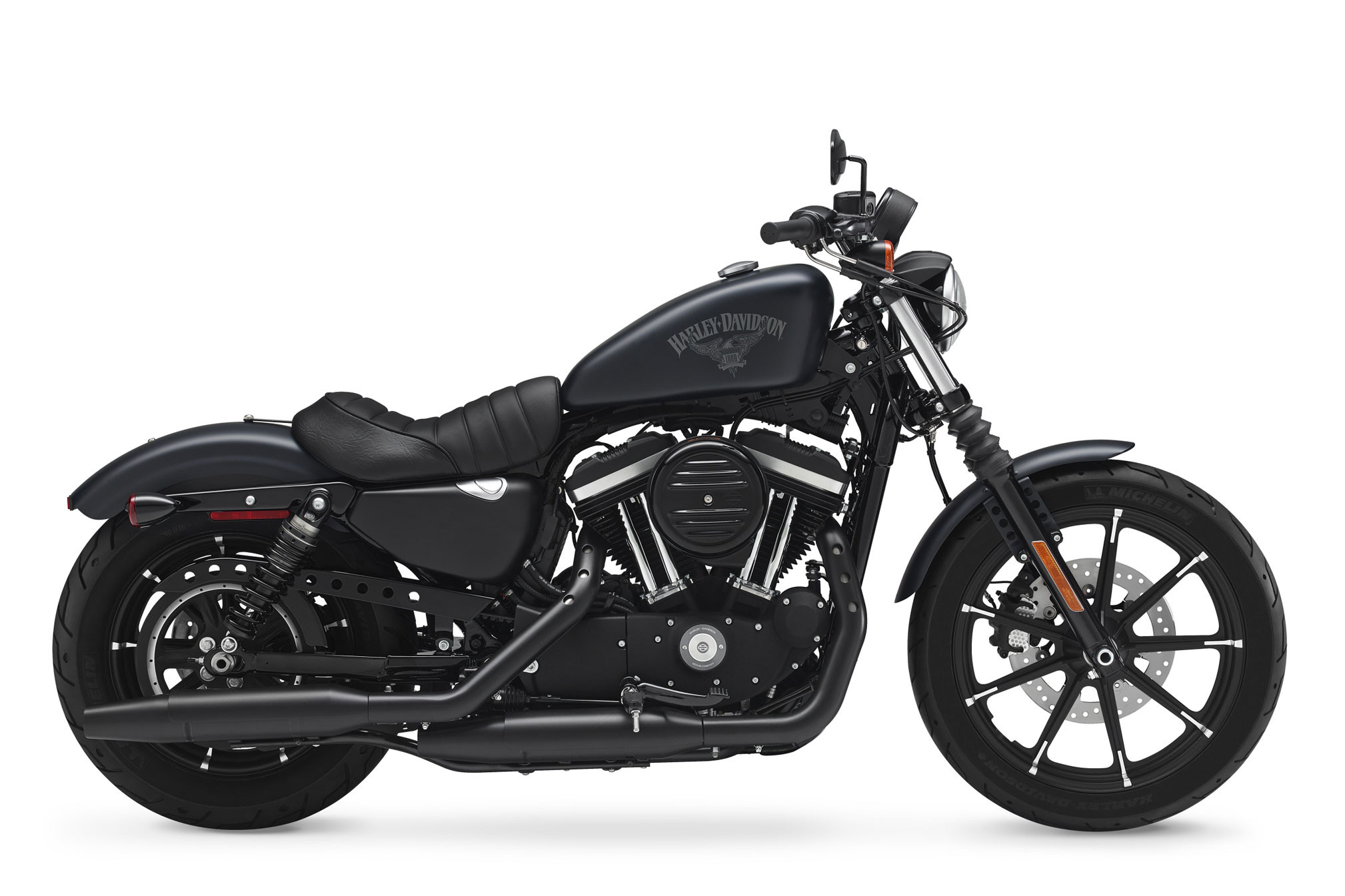 2018x1345 2018 Harley-Davidson Iron 883