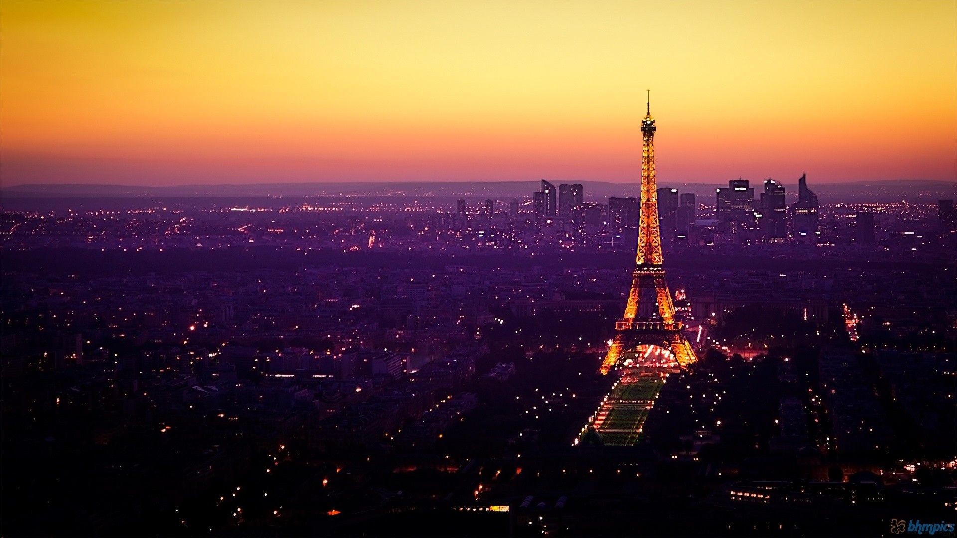 1920x1080 Paris Eiffel Tower Night HD Wallpaper
